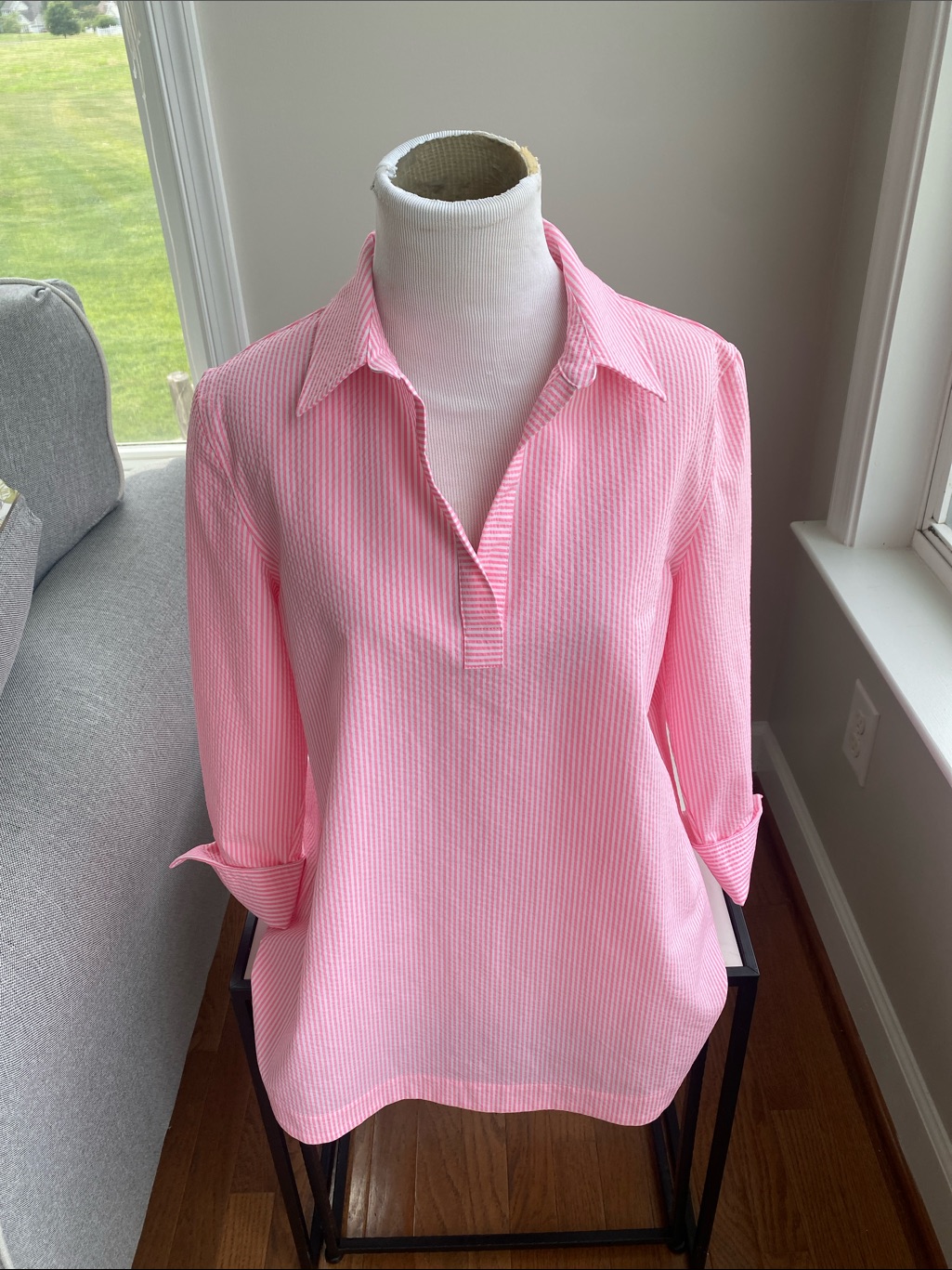 Vineyard Vines Performance Pink & White Ticking Seersucker Collared Top Size S